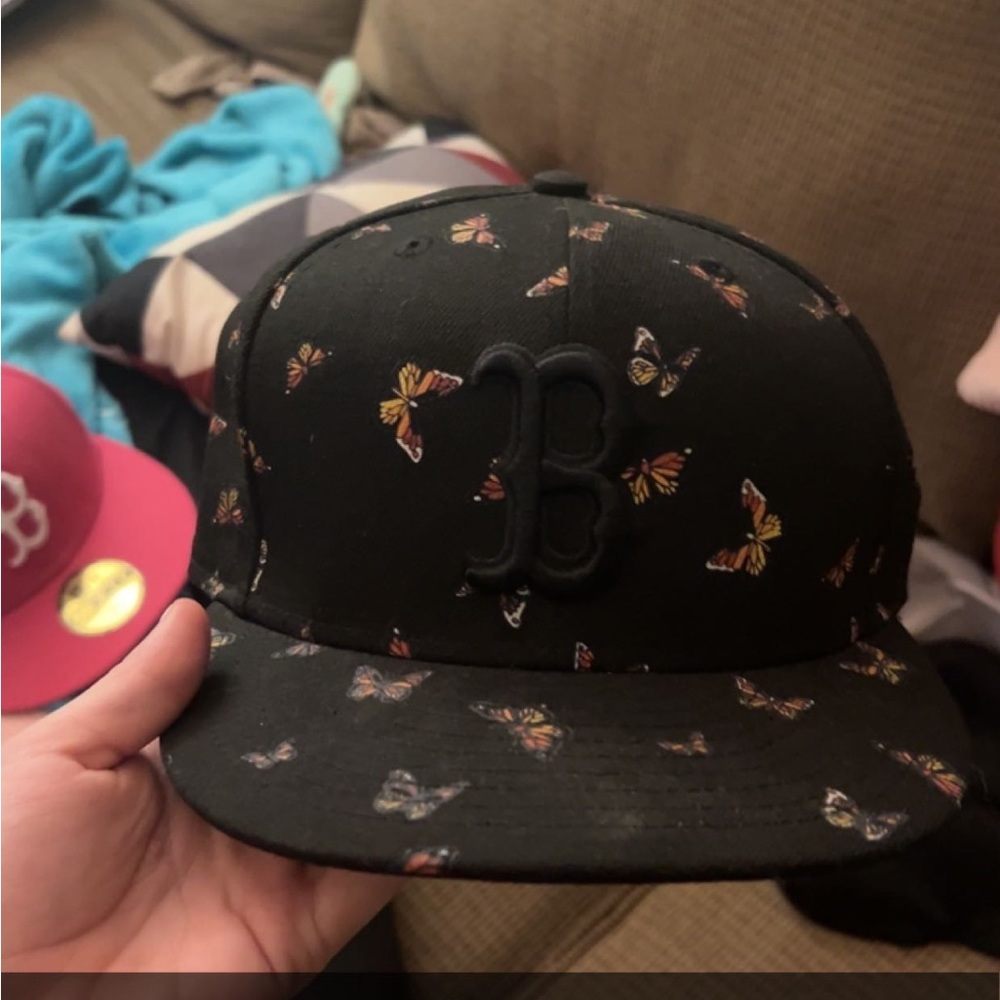 Butterfly Red Sox fitted hat size 7